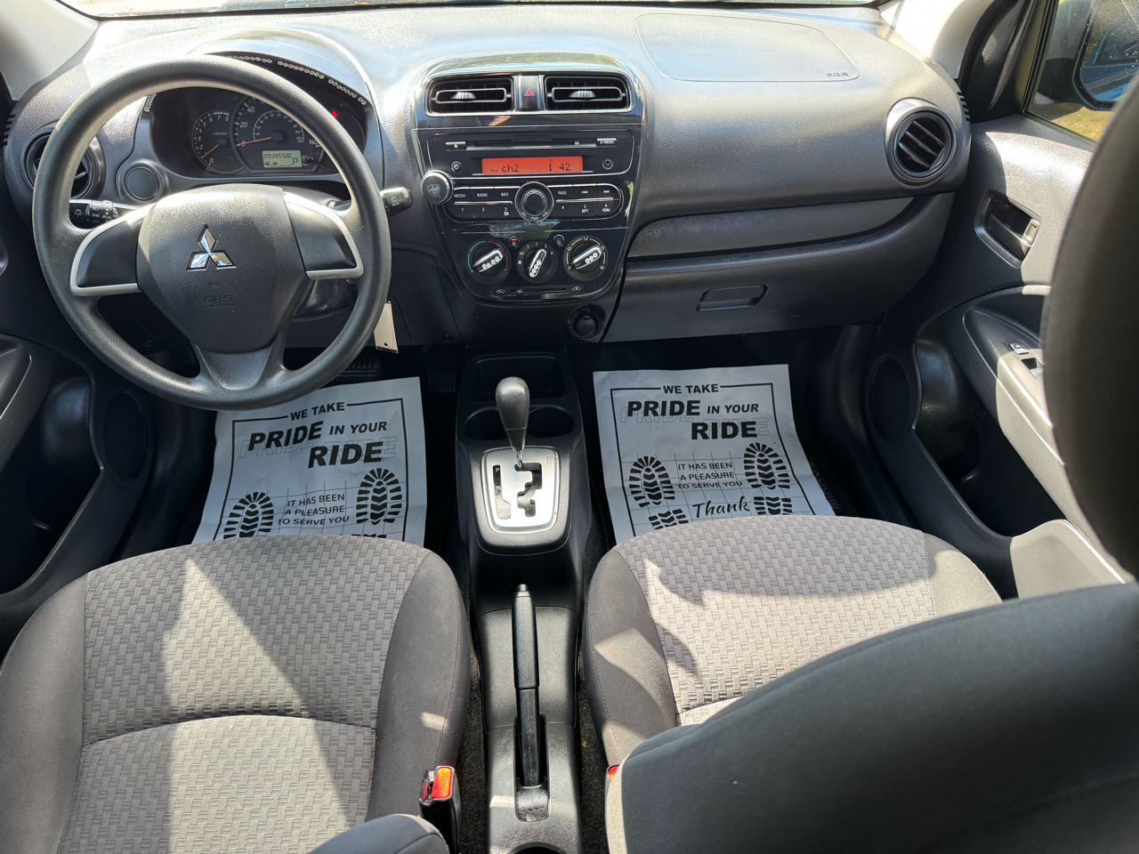 Mitsubishi Mirage ES 5M 2017