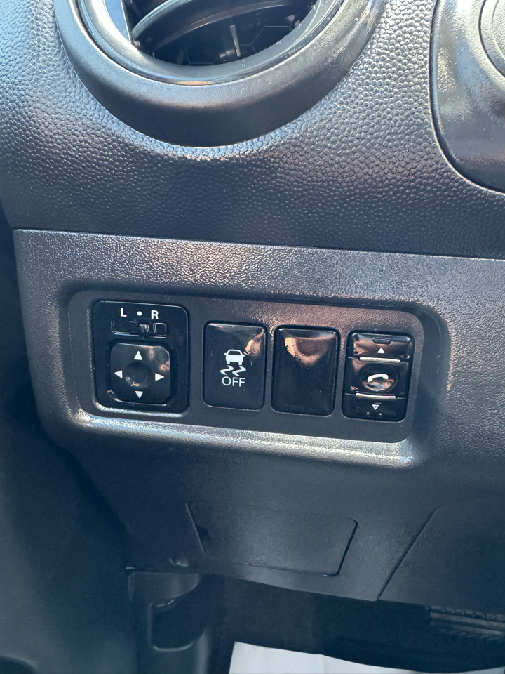 Mitsubishi Mirage ES 5M 2017