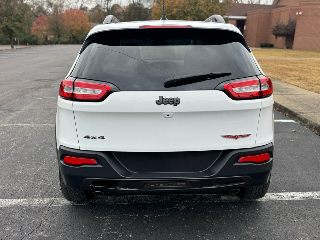 2016 Jeep Cherokee Trailhawk photo 4