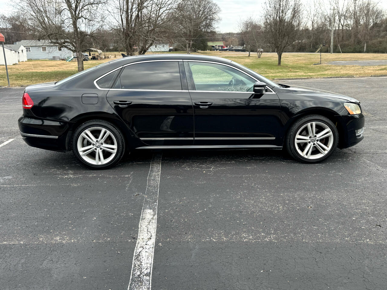 Volkswagen Passat 1.8T SEL Premium AT PZEV 2014