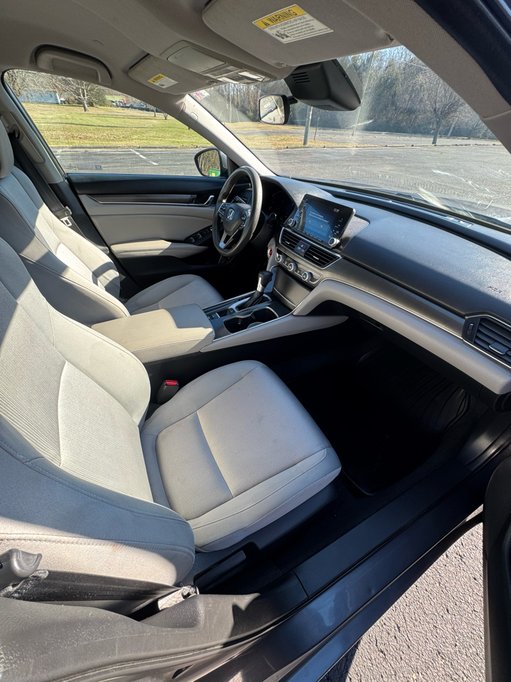 Honda Accord LX CVT 2019