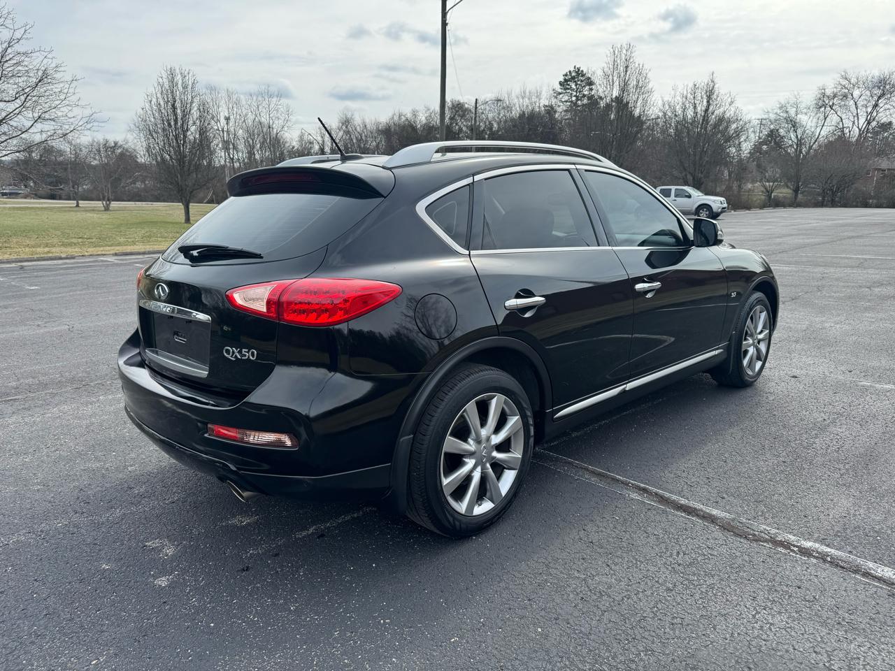 Infiniti QX50 Base AWD 2017