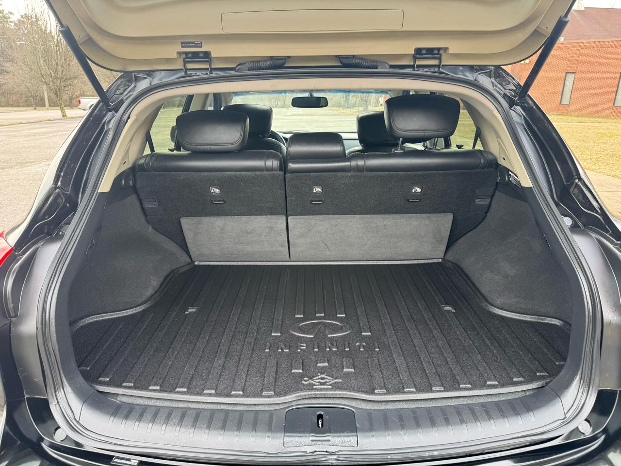 Infiniti QX50 Base AWD 2017