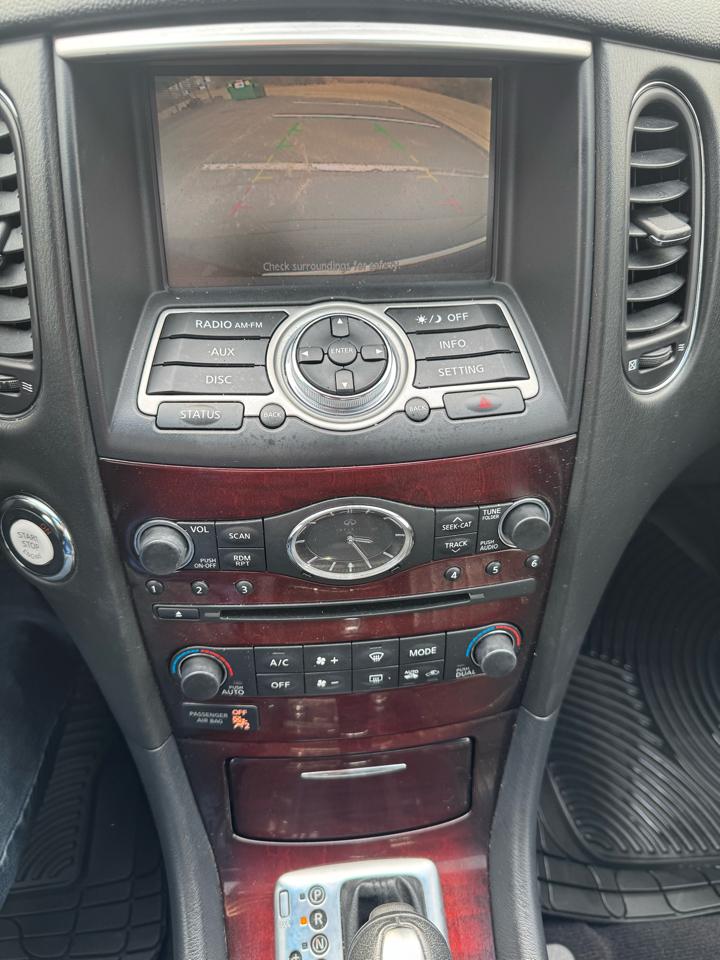 Infiniti QX50 Base AWD 2017