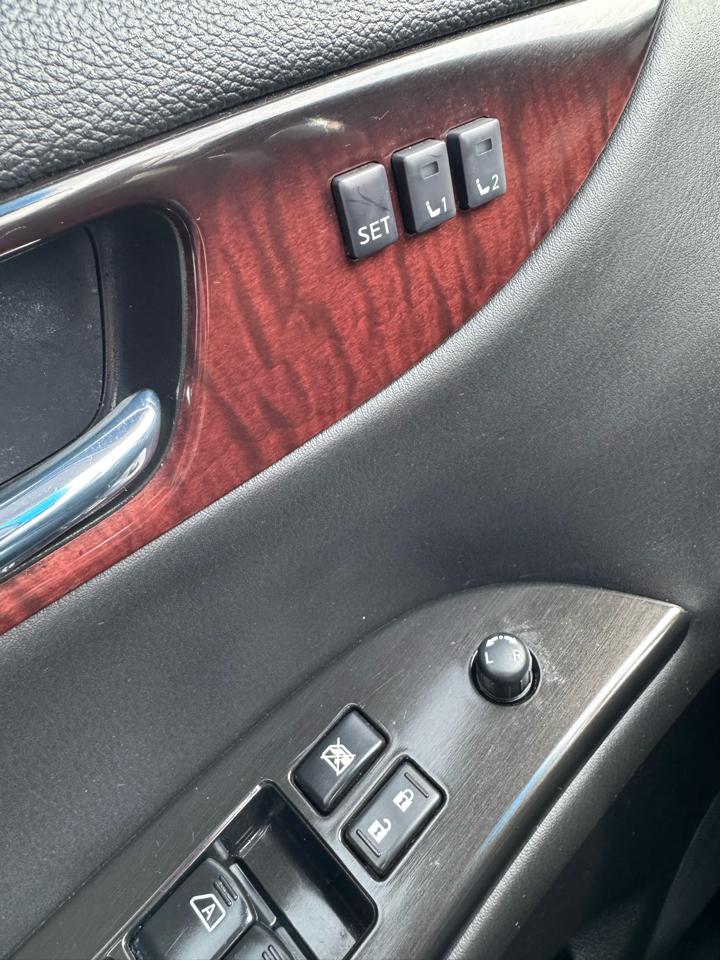 Infiniti QX50 Base AWD 2017