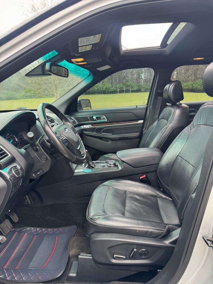 Ford Explorer Limited 4WD 2016