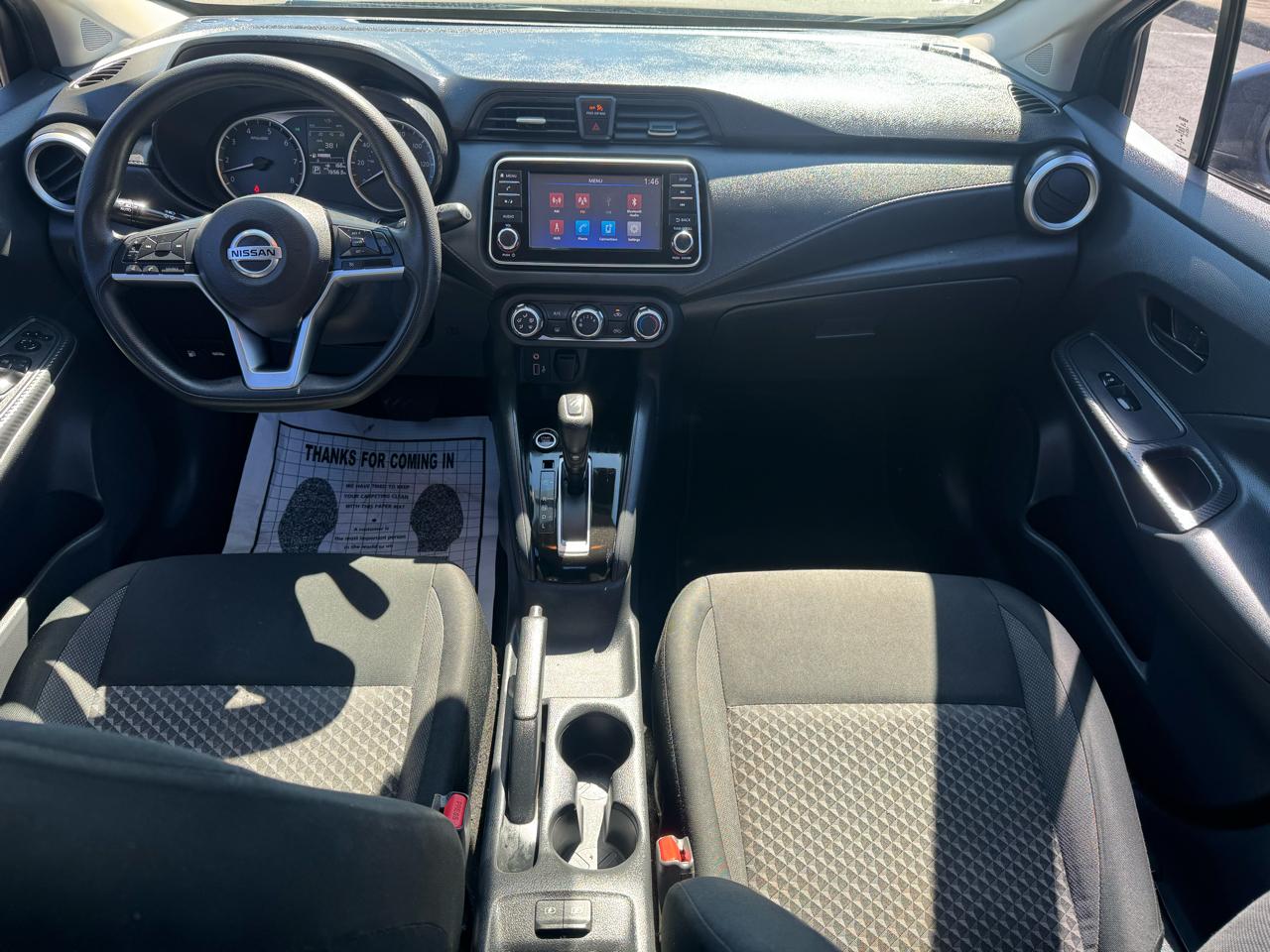 Nissan Versa S CVT 2020