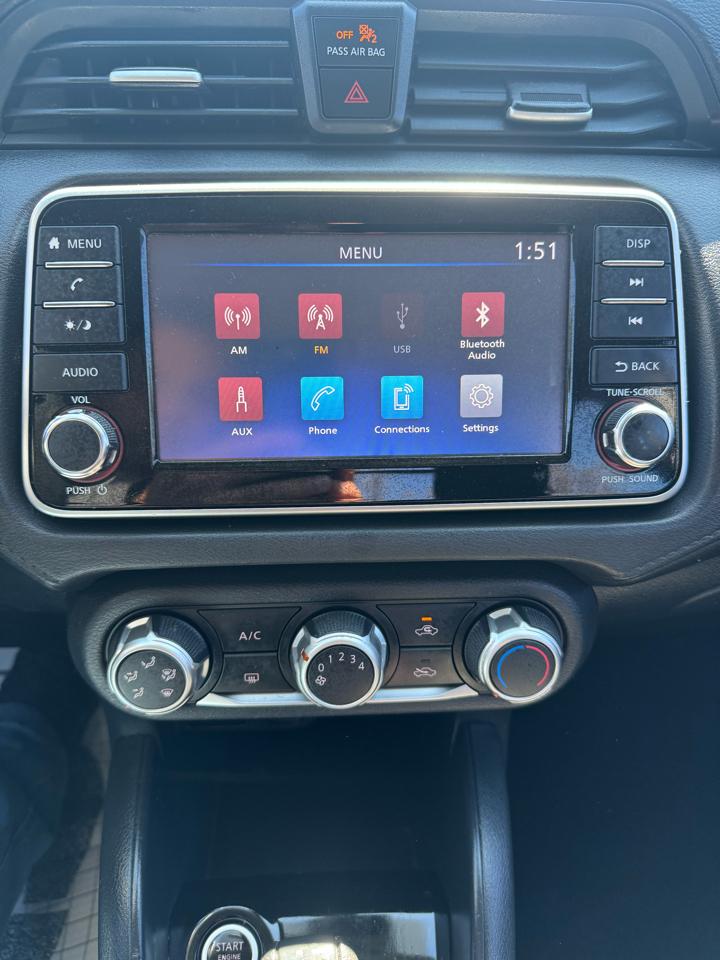 Nissan Versa S CVT 2020