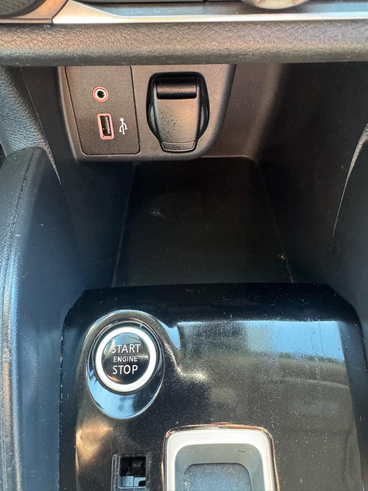 Nissan Versa S CVT 2020