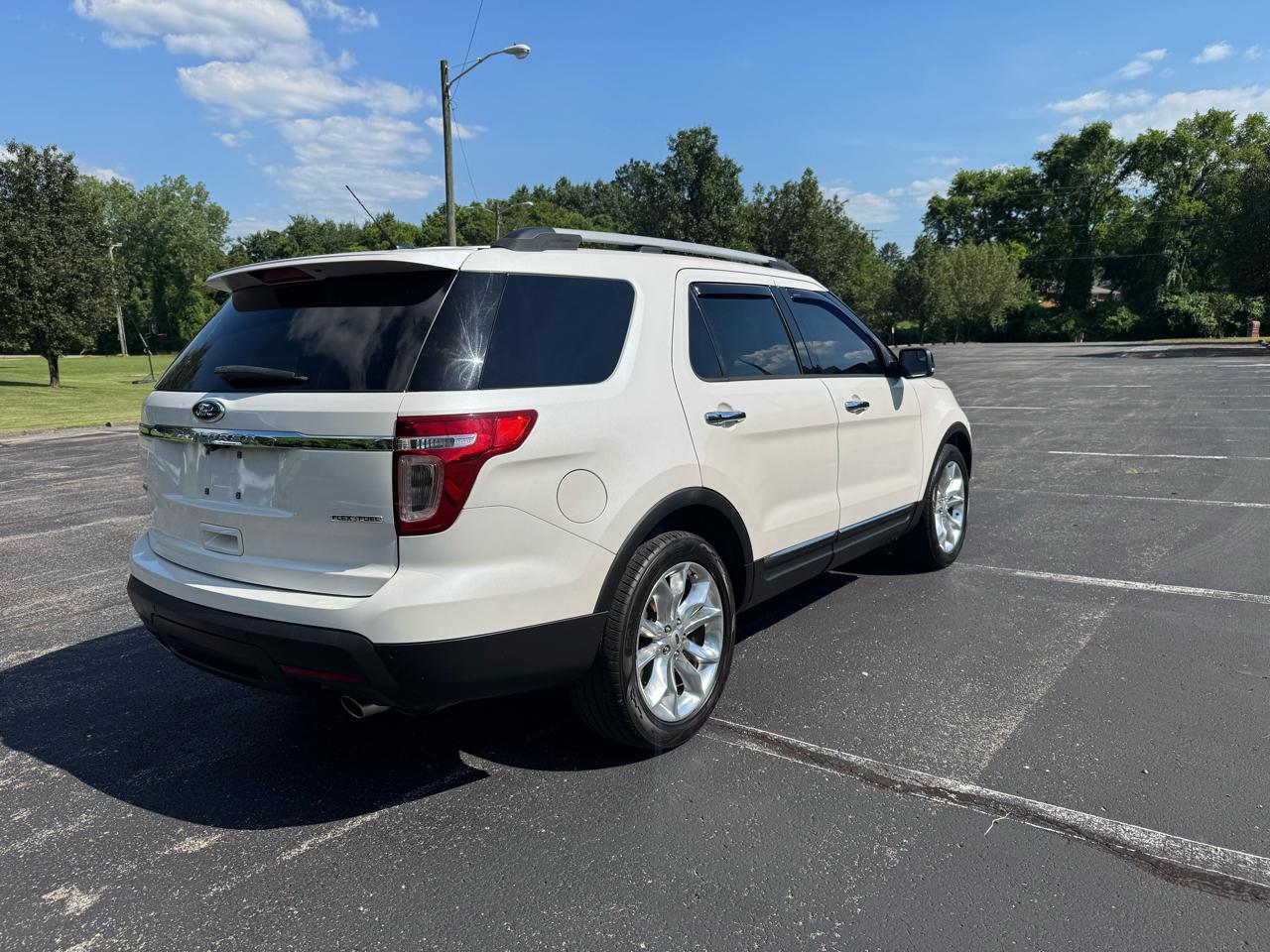 Ford Explorer XLT FWD 2015