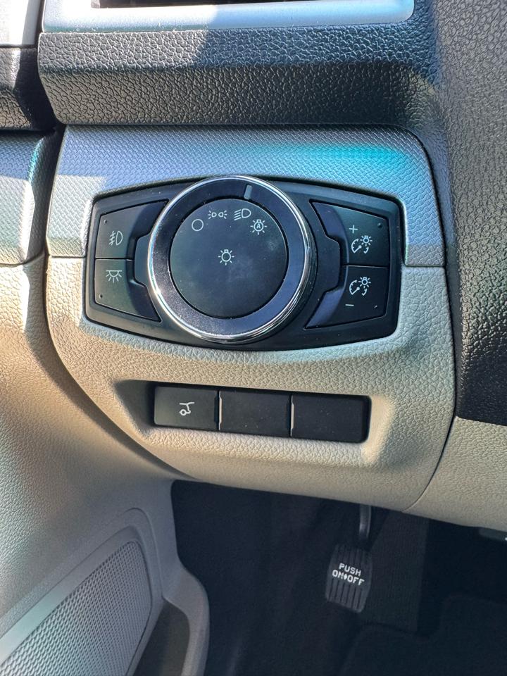 Ford Explorer XLT FWD 2015
