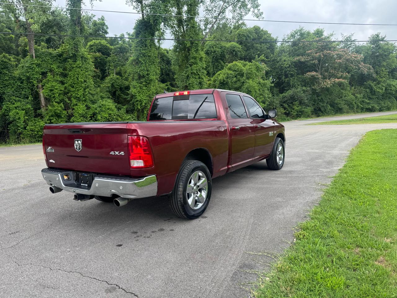 RAM 1500 SLT Crew Cab LWB 4WD 2017