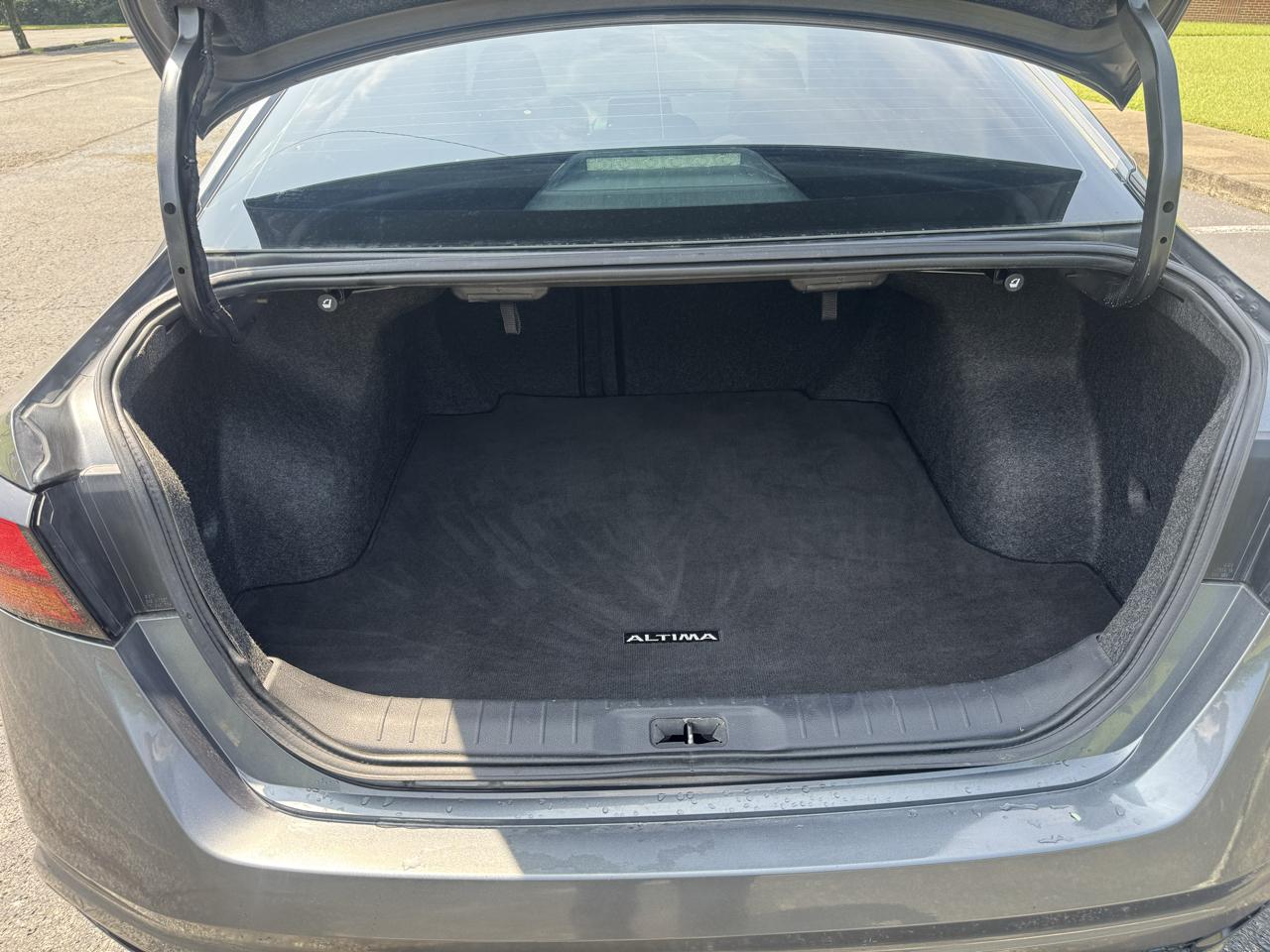 Nissan Altima 2.5 SV 2022