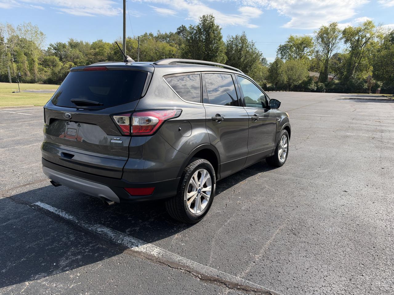 Ford Escape SE FWD 2018