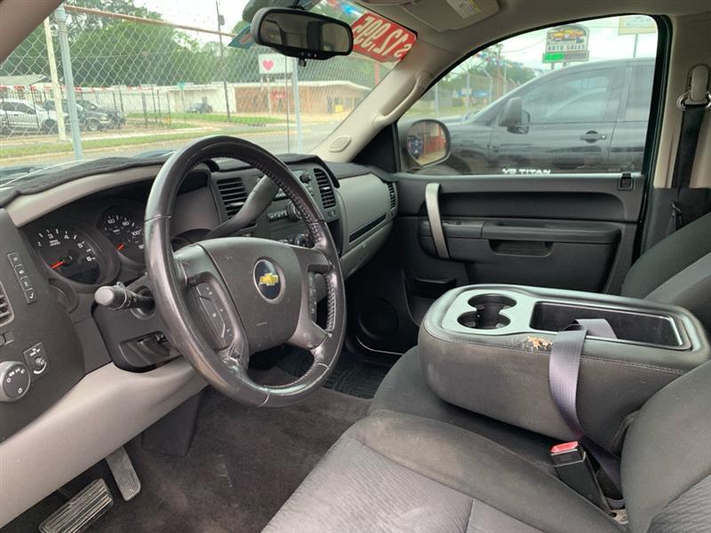 Chevrolet Silverado 1500  2011