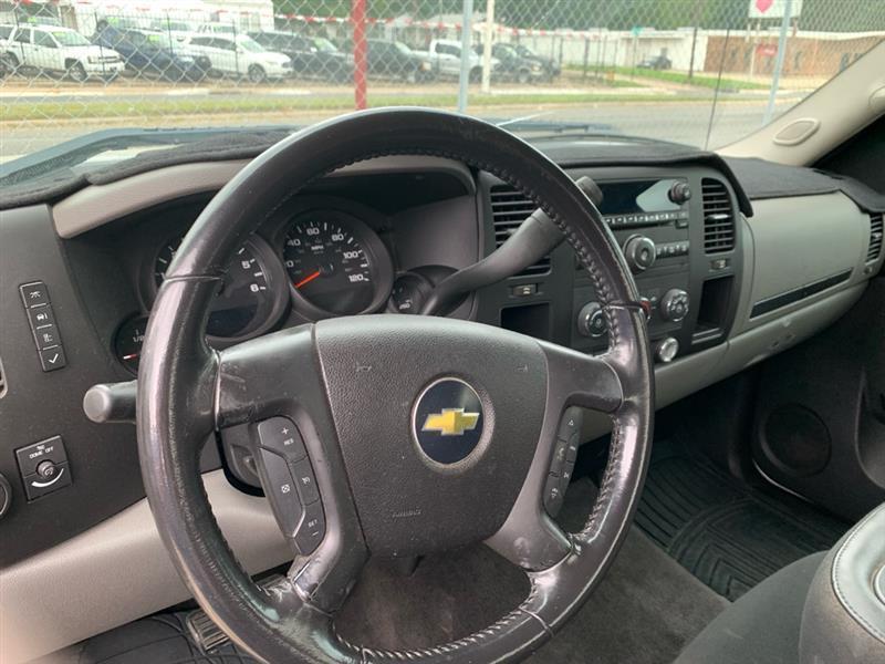 Chevrolet Silverado 1500  2011