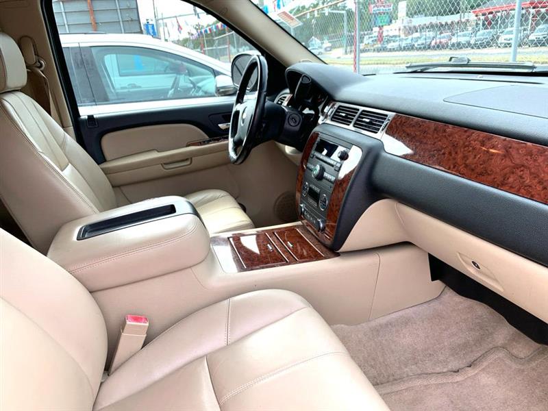 Chevrolet Tahoe  2008