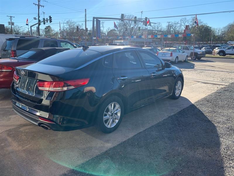 Kia Optima  2017