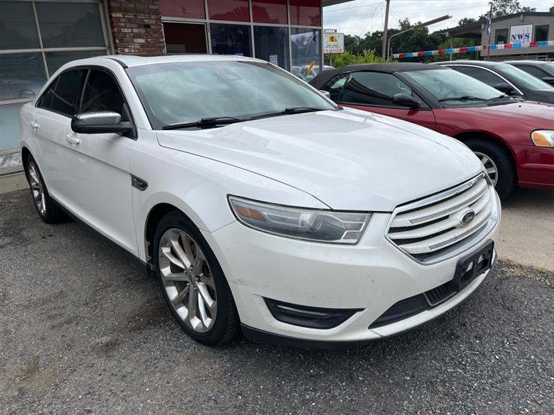Ford Taurus  2014