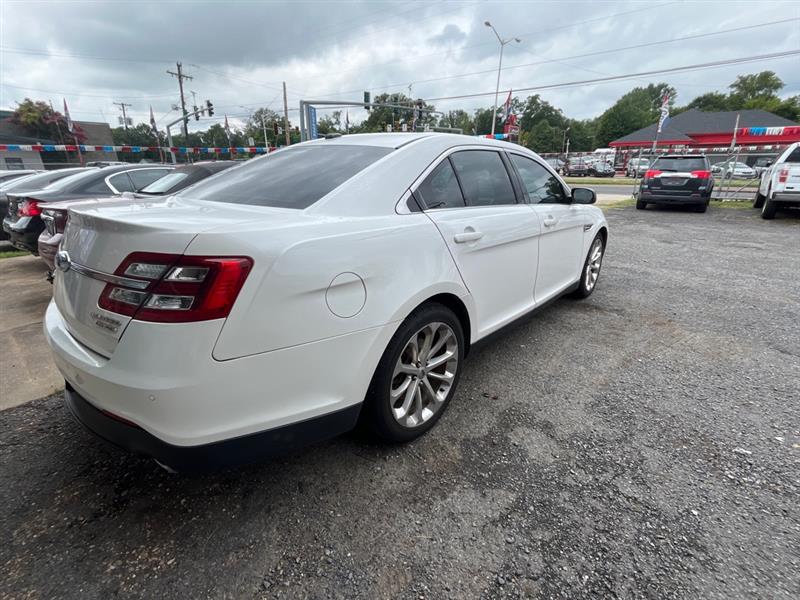 Ford Taurus  2014