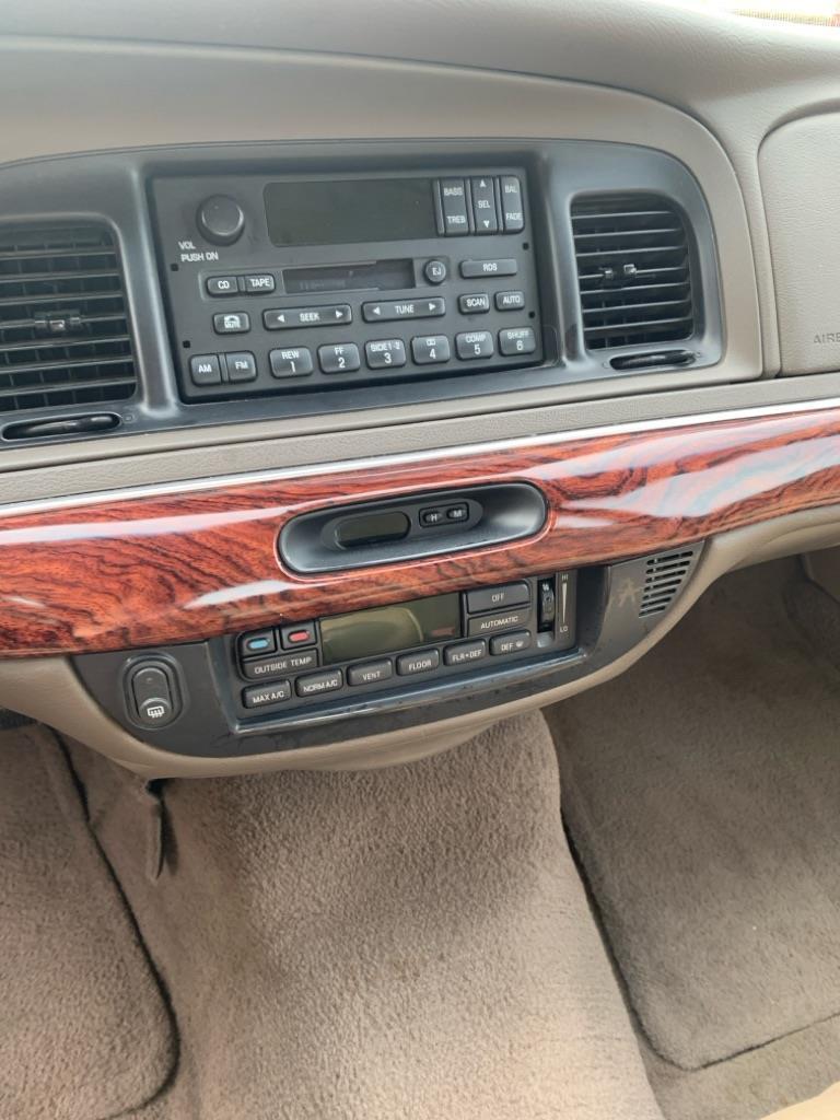 Mercury Grand Marquis  2002