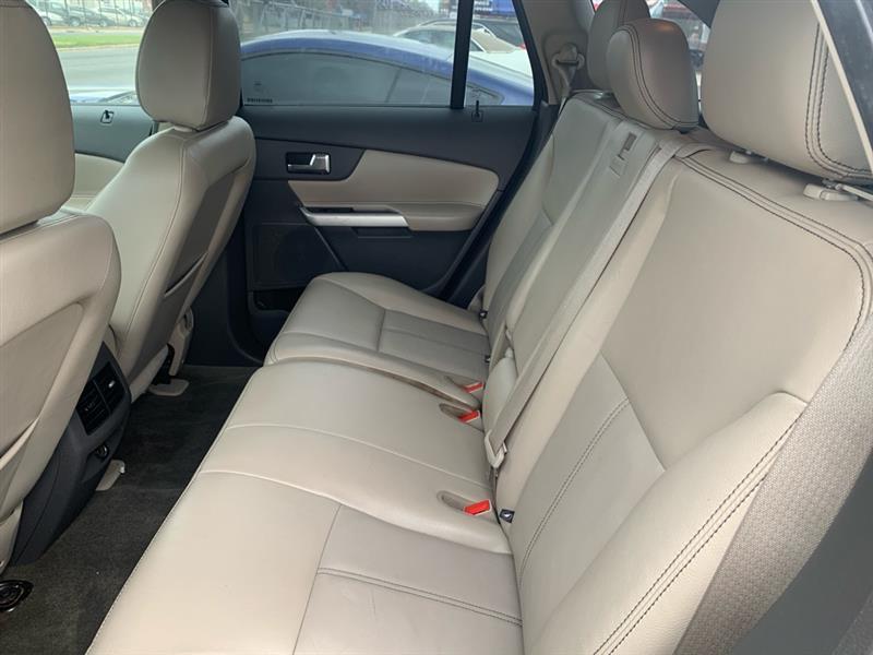 Ford Edge  2013