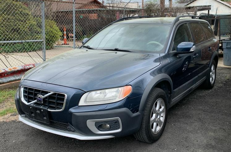 Volvo XC70  2008