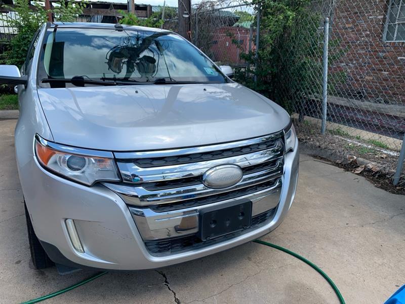Ford Edge  2012