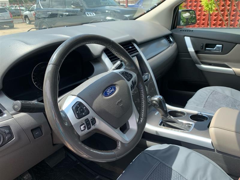 Ford Edge  2012