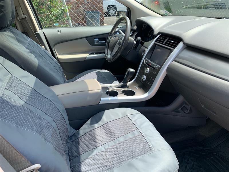Ford Edge  2012