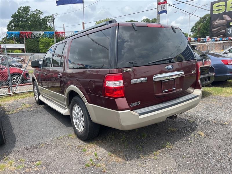 Ford Expedition  2010