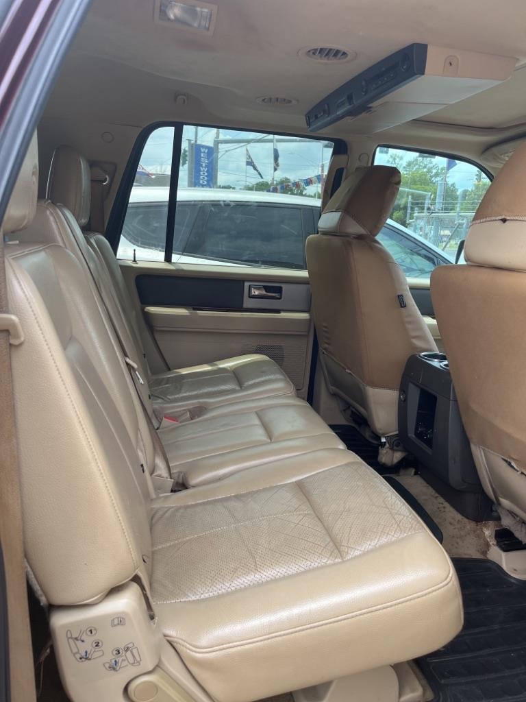 Ford Expedition  2010