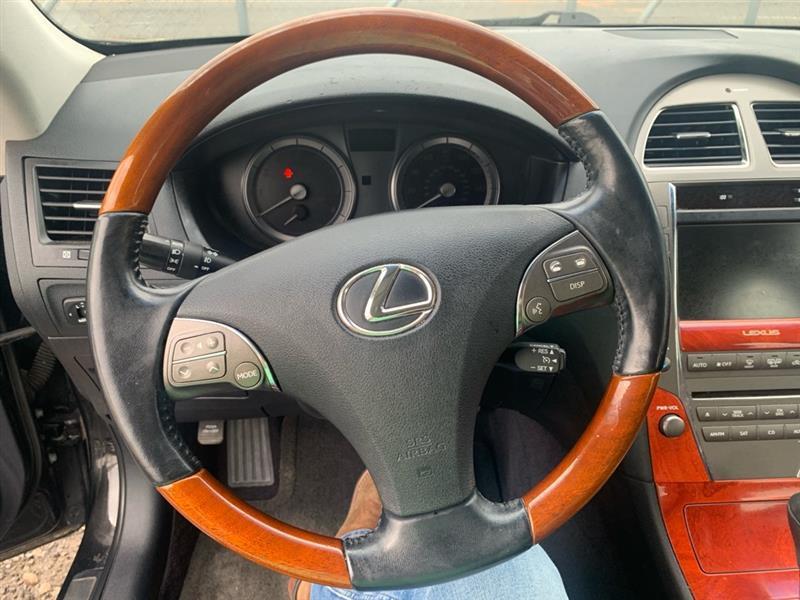 Lexus ES 350  2012