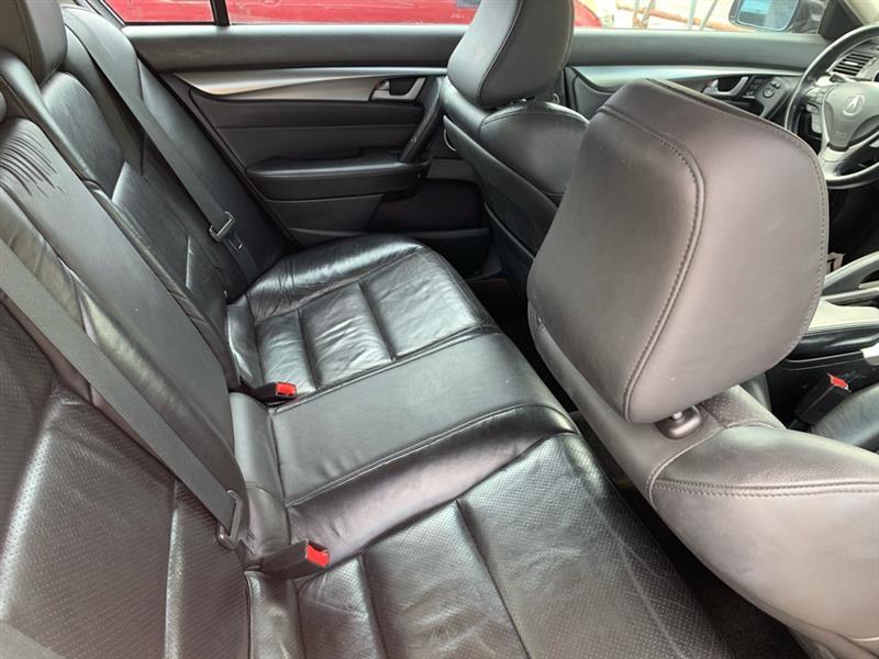 Acura TL  2011