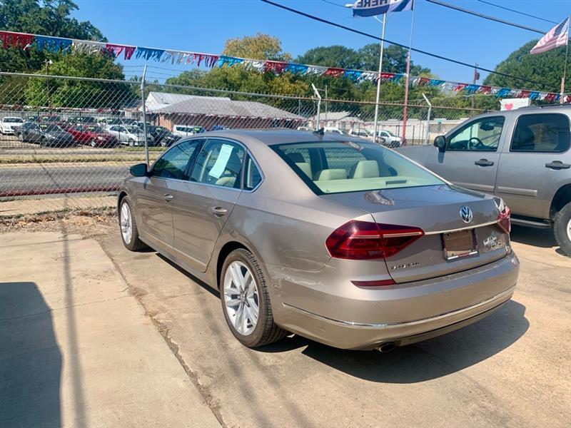 Volkswagen Passat  2017