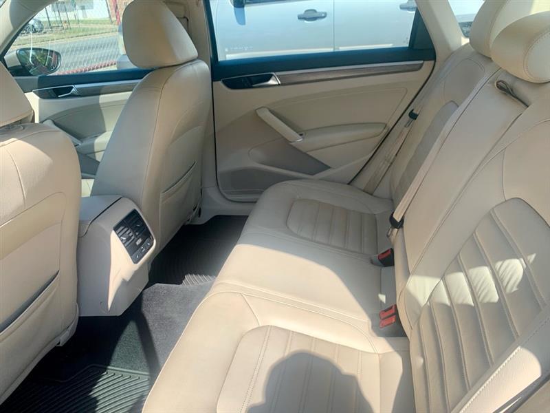 Volkswagen Passat  2017