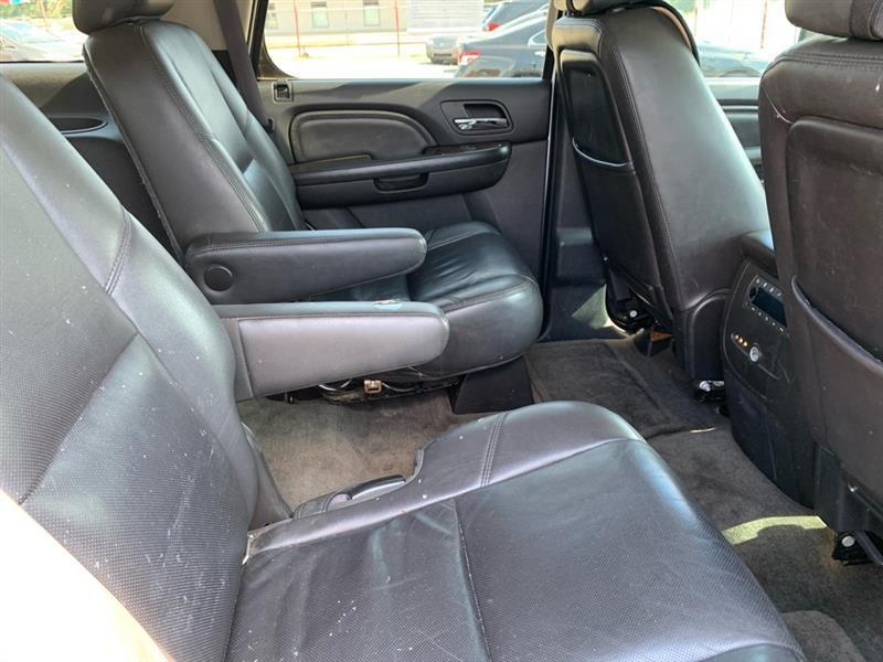 GMC Yukon Denali  2012