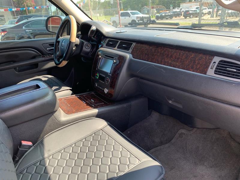 GMC Yukon Denali  2012