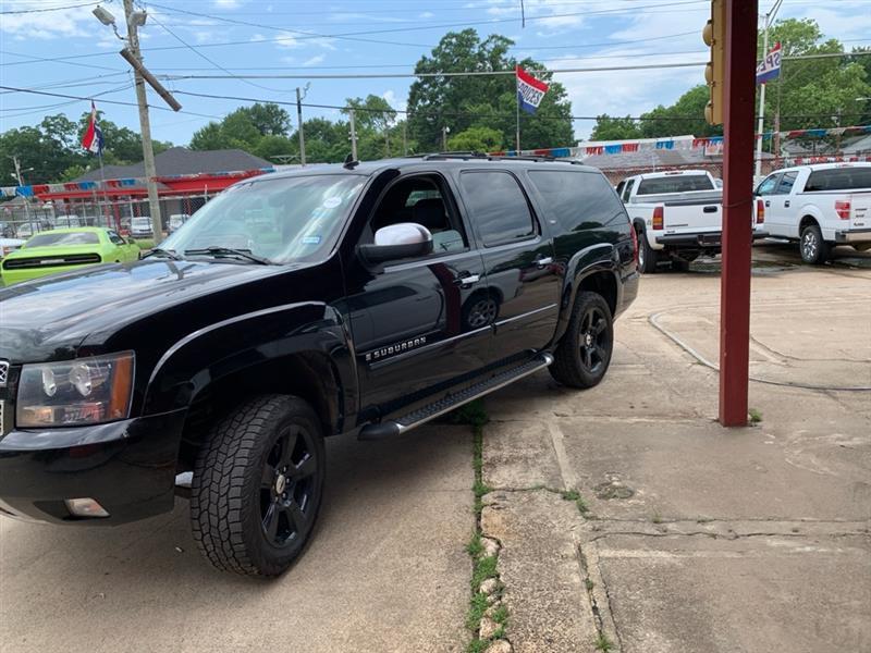 Chevrolet Suburban  2007