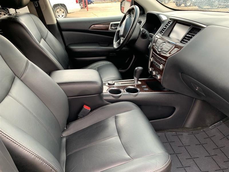 Nissan Pathfinder  2014