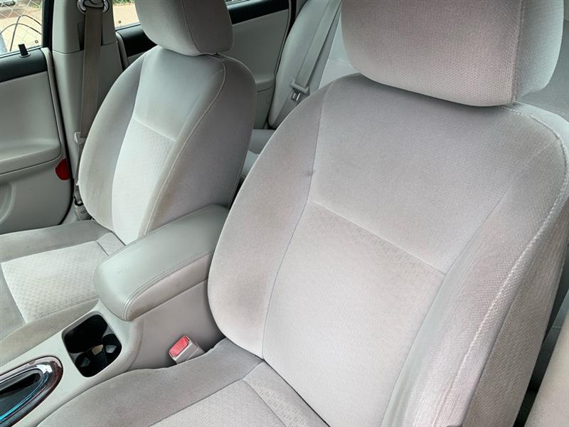 Chevrolet Impala  2011