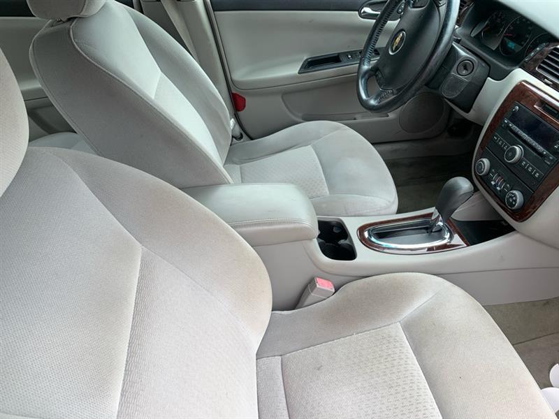 Chevrolet Impala  2011