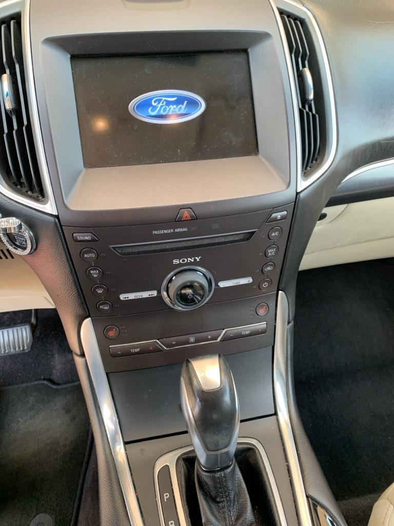 Ford Edge  2016
