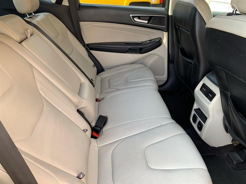 Ford Edge  2016