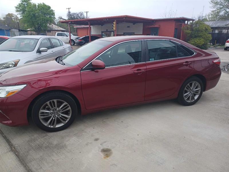 Toyota Camry  2017