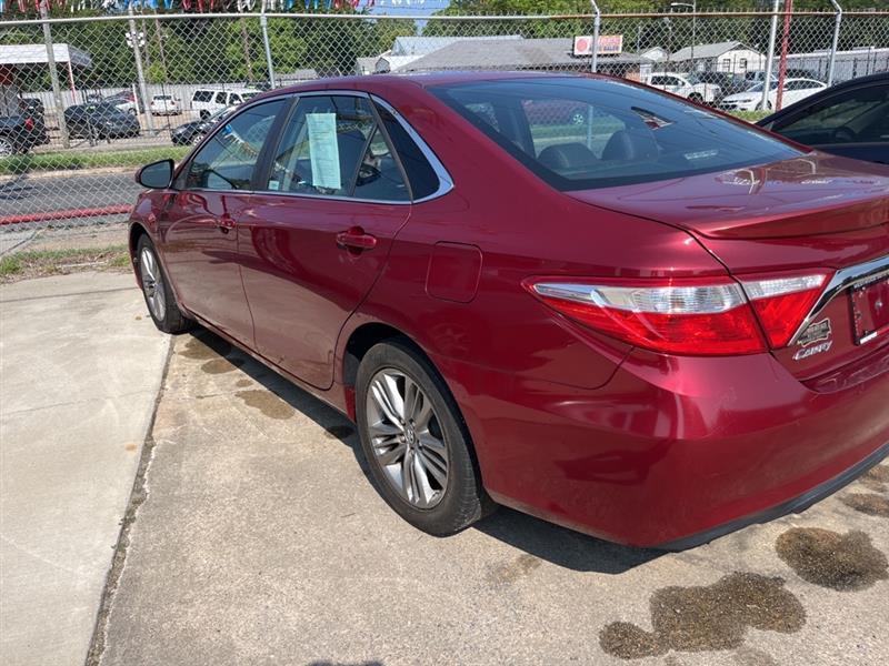 Toyota Camry  2017