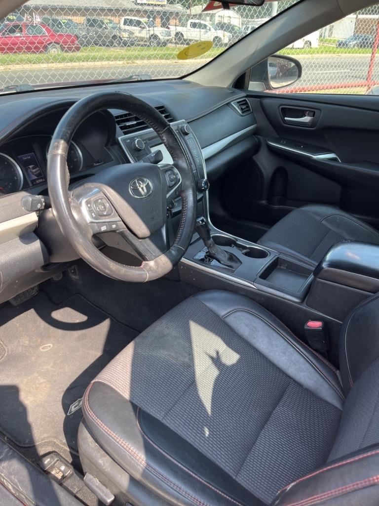 Toyota Camry  2017