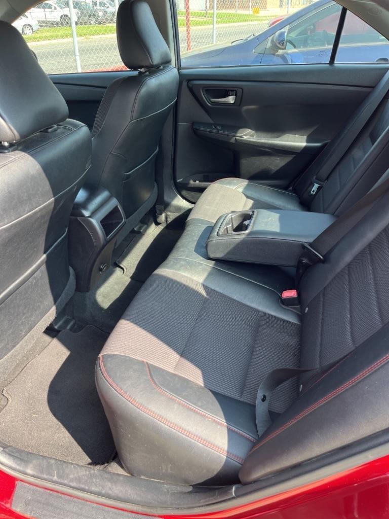 Toyota Camry  2017