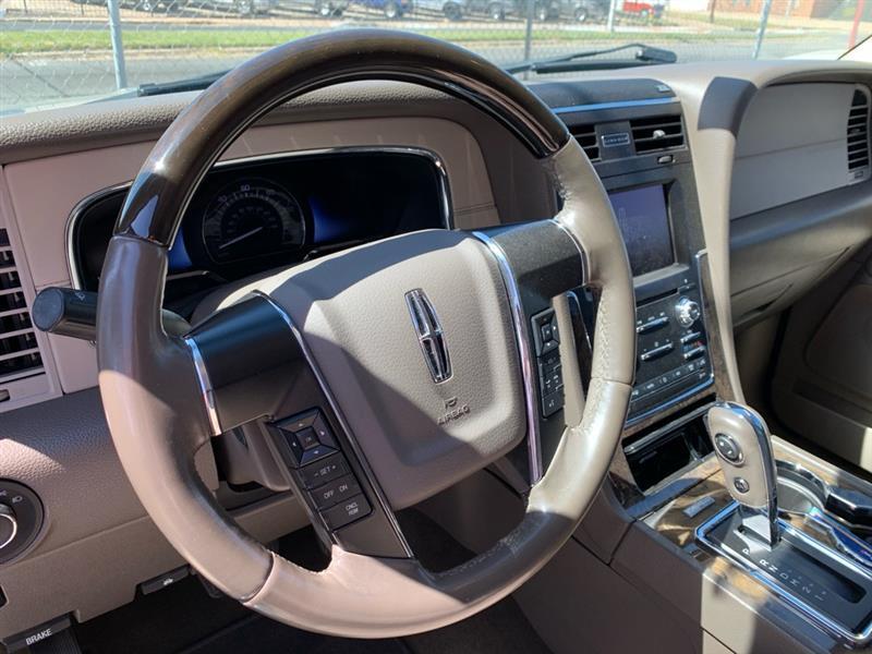 Lincoln Navigator  2015