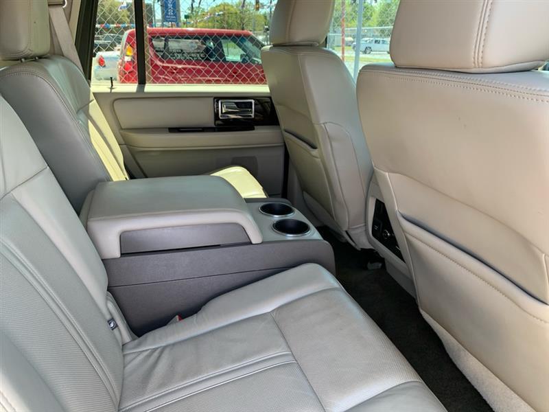 Lincoln Navigator  2015